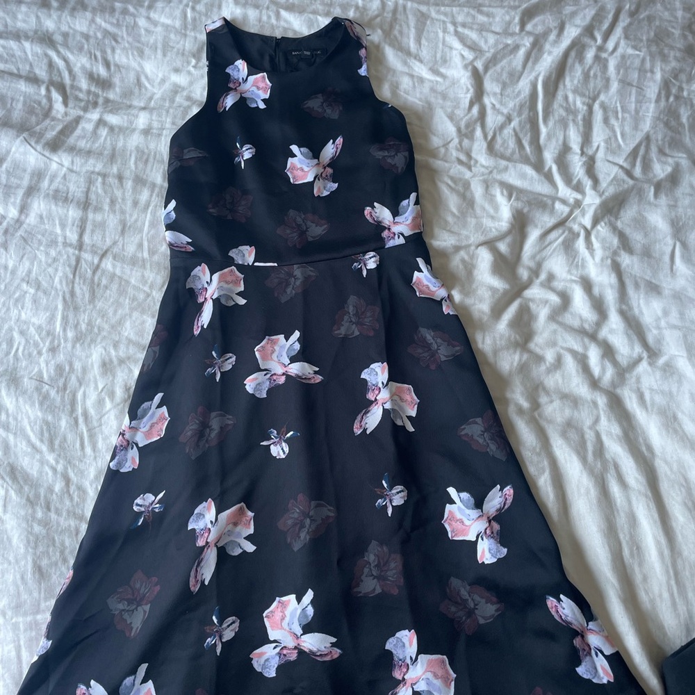 Banana Republic Floral Sleeveless Dress